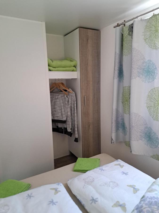 Mobilheim Chalet Bei Georg Seekirchen am Wallersee Ngoại thất bức ảnh