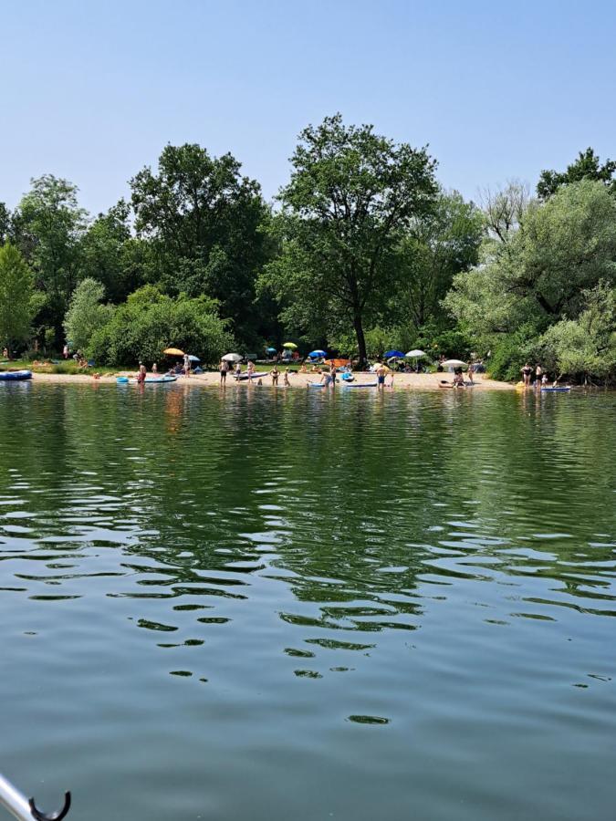 Mobilheim Chalet Bei Georg Seekirchen am Wallersee Ngoại thất bức ảnh